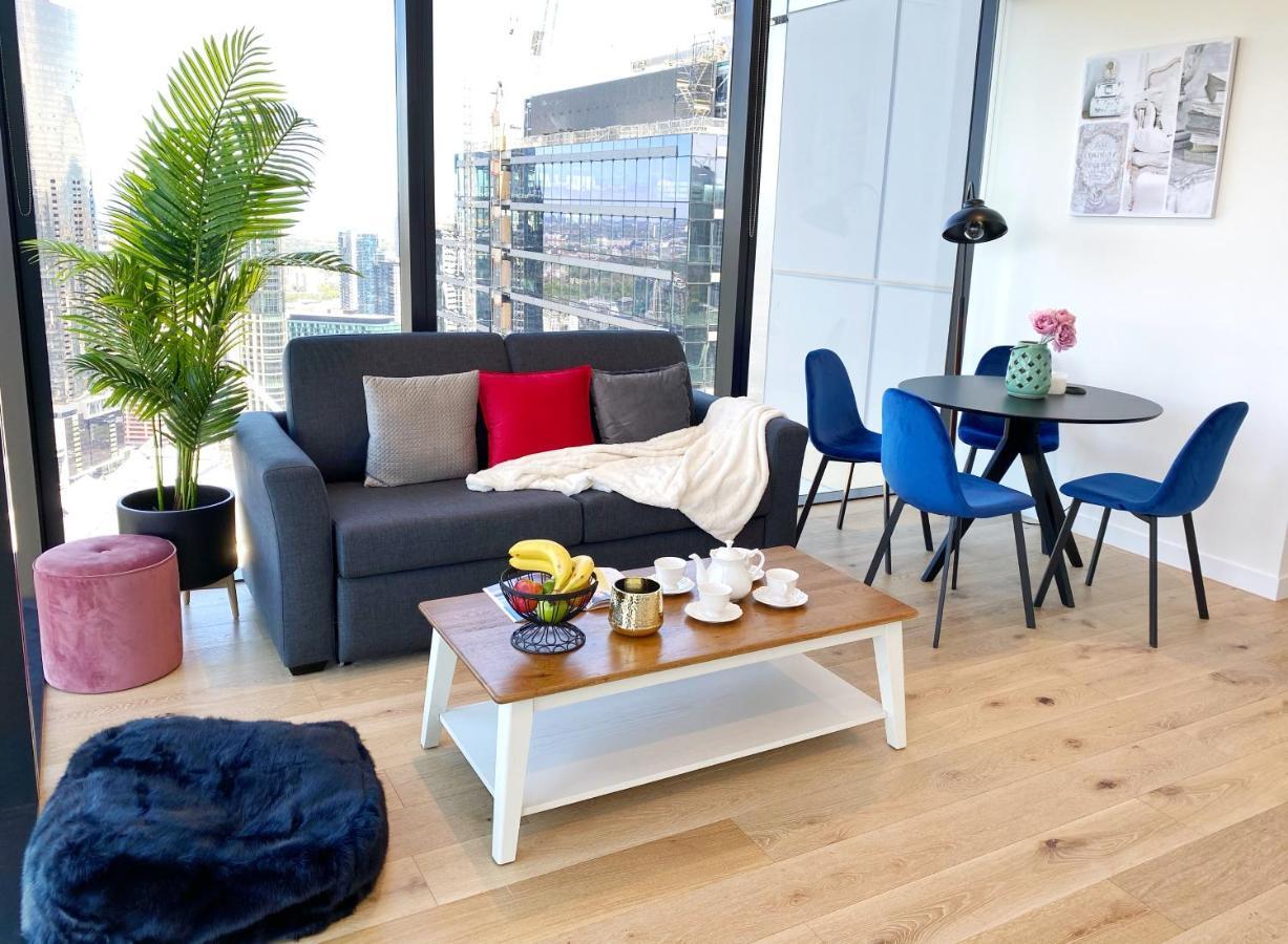 Cbd Fabulous View 2br High In The Sky On Collins Apartment Melbourne