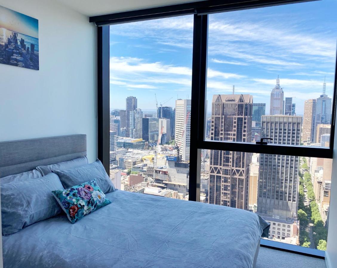 Cbd Fabulous View 2br High In The Sky On Collins Apartment