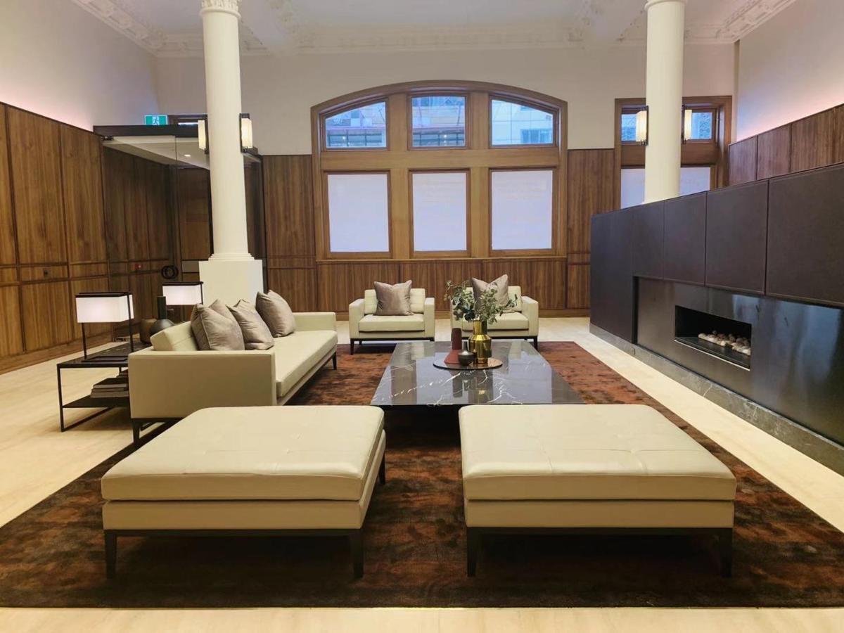 Cbd Fabulous View 2br High In The Sky On Collins *