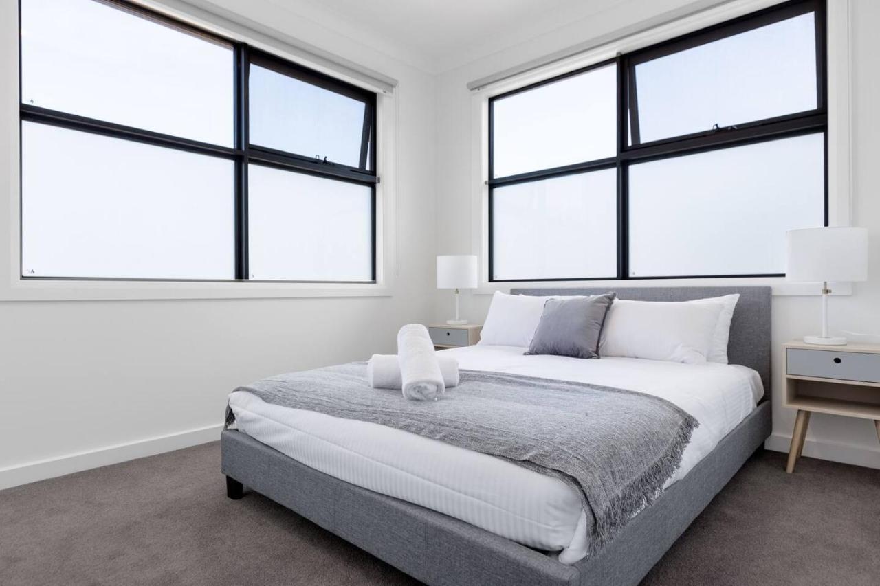 Holiday home Wow Factor!luxe 4br Townhouse@glen Waverley *