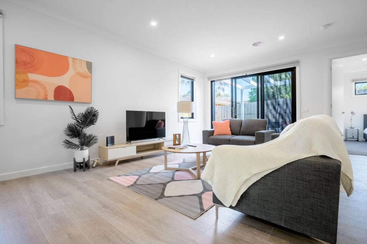 Holiday home Wow Factor!luxe 4br Townhouse@glen Waverley