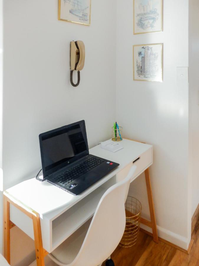 Glen Iris, Quiet Boutique 2 Bedroom Netflix, Wifi, Parking, Free Wine Apartment Melbourne