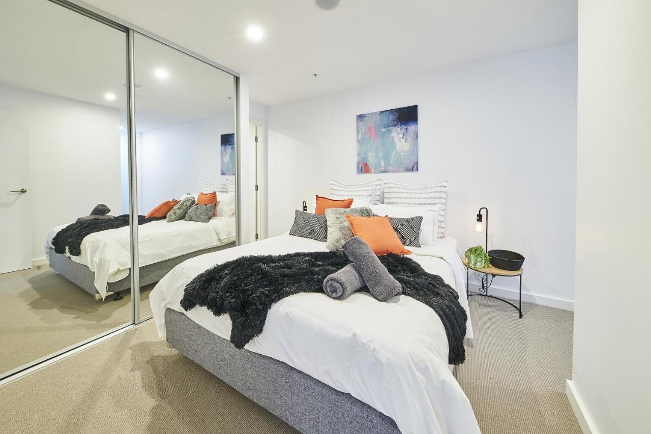 Mega Style Opus Apartment *
