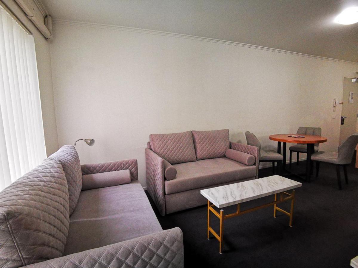 Aparthotel Adara Franklin