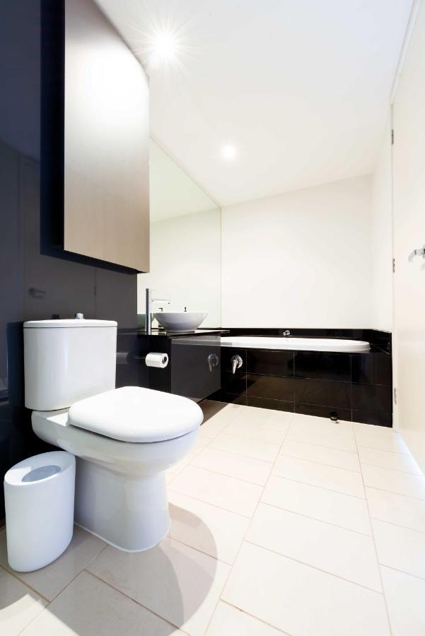Eureka Tower Level 24 Apartment *