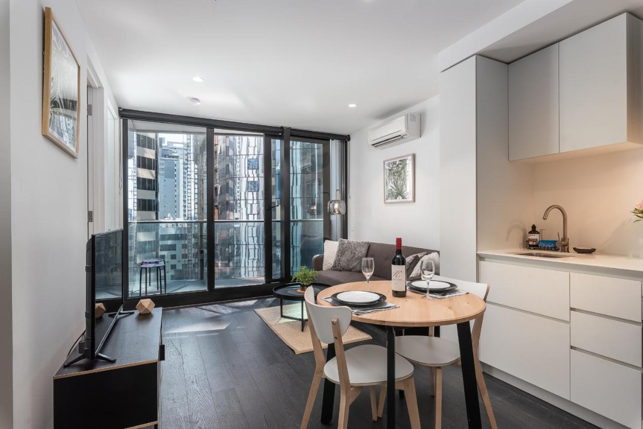 Eq Tower - Service Apartment Melbourne