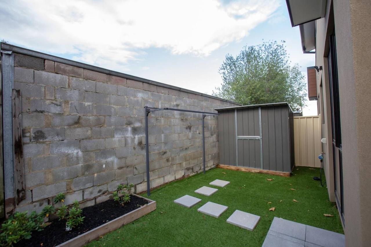 Impressive & Spacious New Townhouse@preston Holiday home *