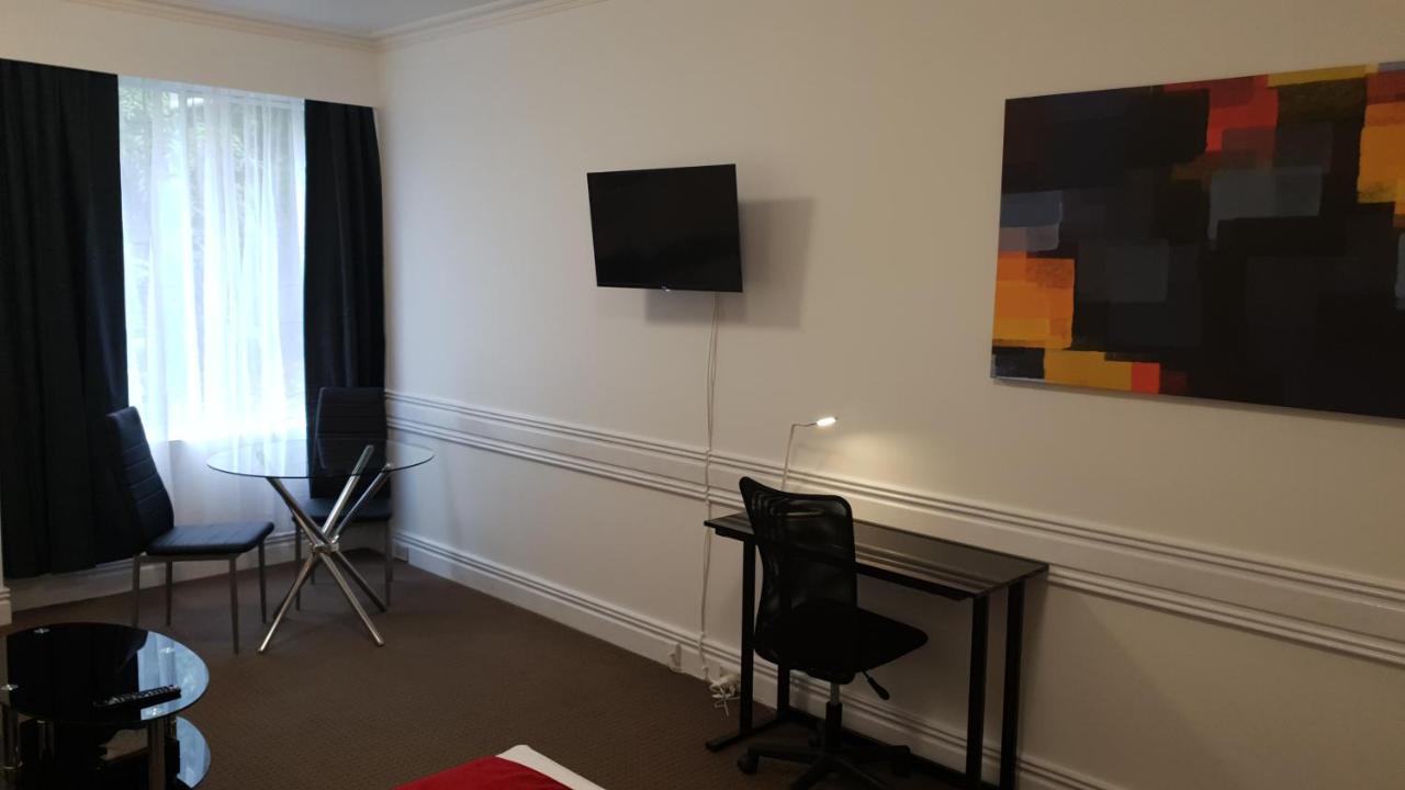 Hotel Kew Official
