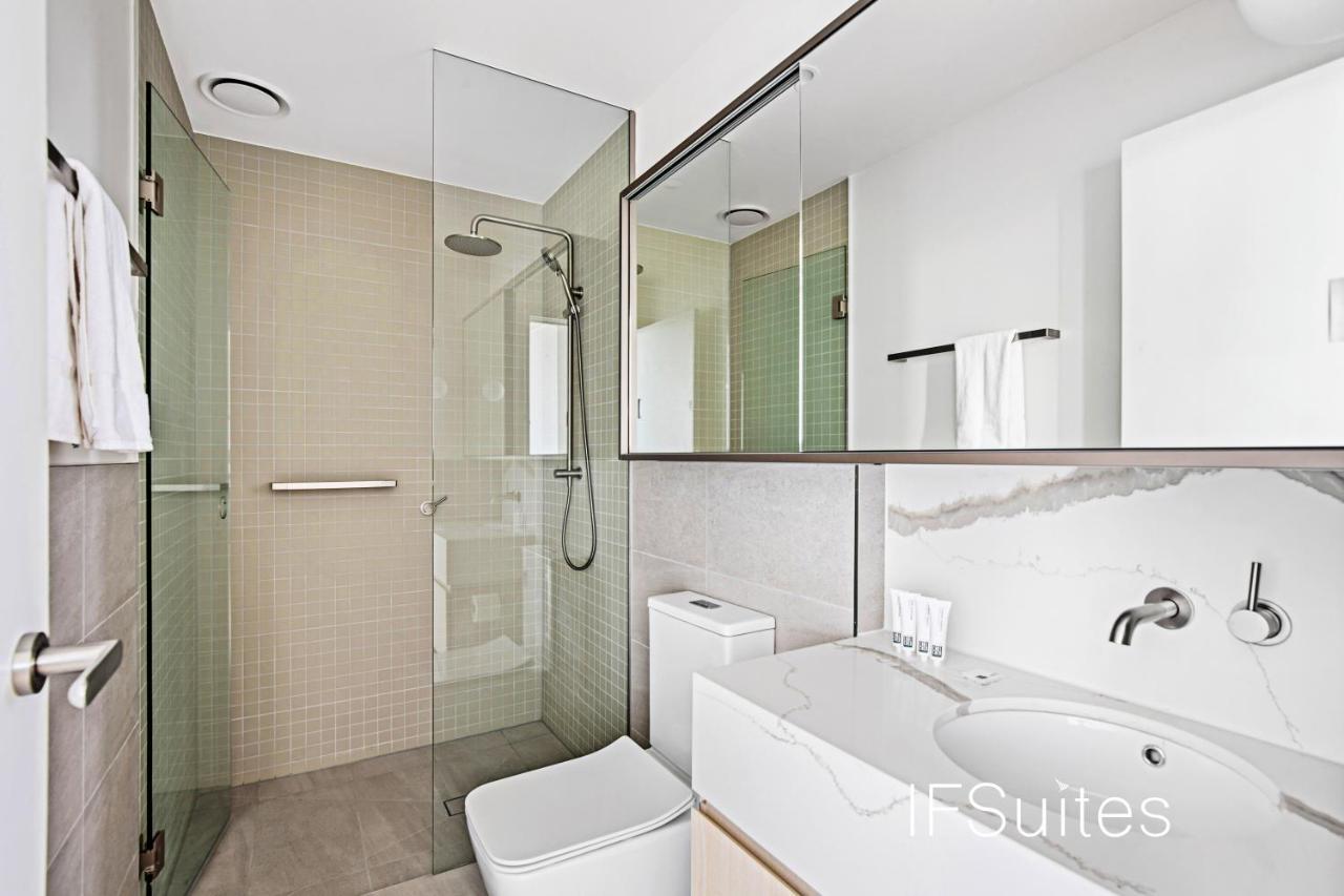 Ifsuites Village Hotel