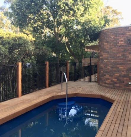 Holiday home Comfy House With Pool@rosanna Melbourne