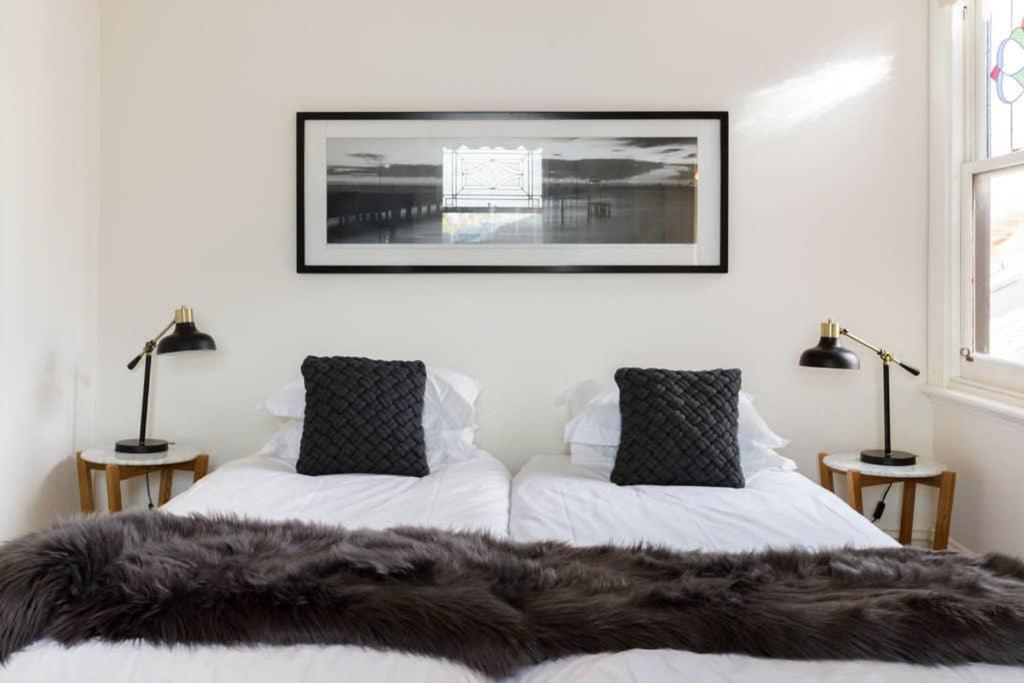 94 Highett - 5 Bedroom, 3 Car Parks - Luxury House * Melbourne