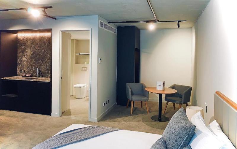Clarion South 4*