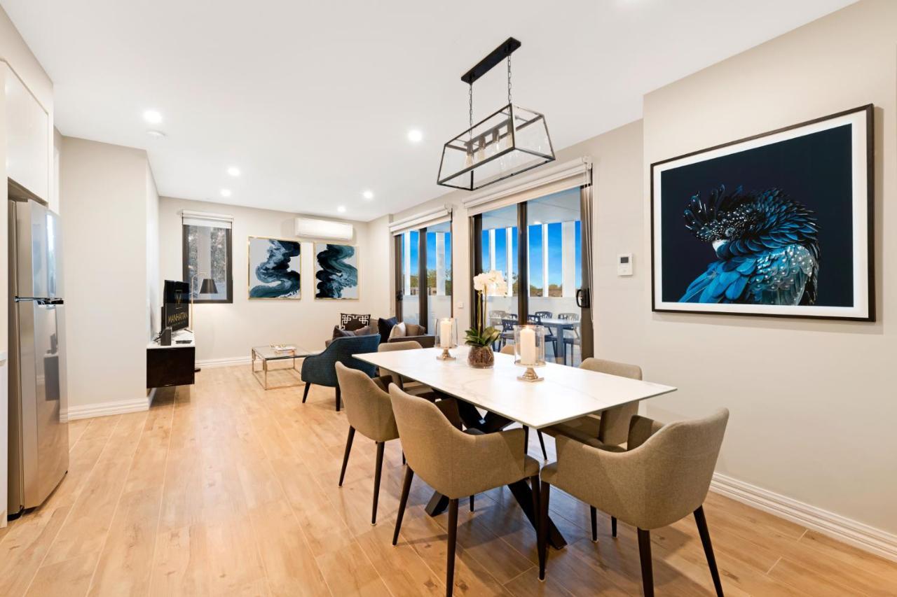Manhattan - Glen Iris Melbourne