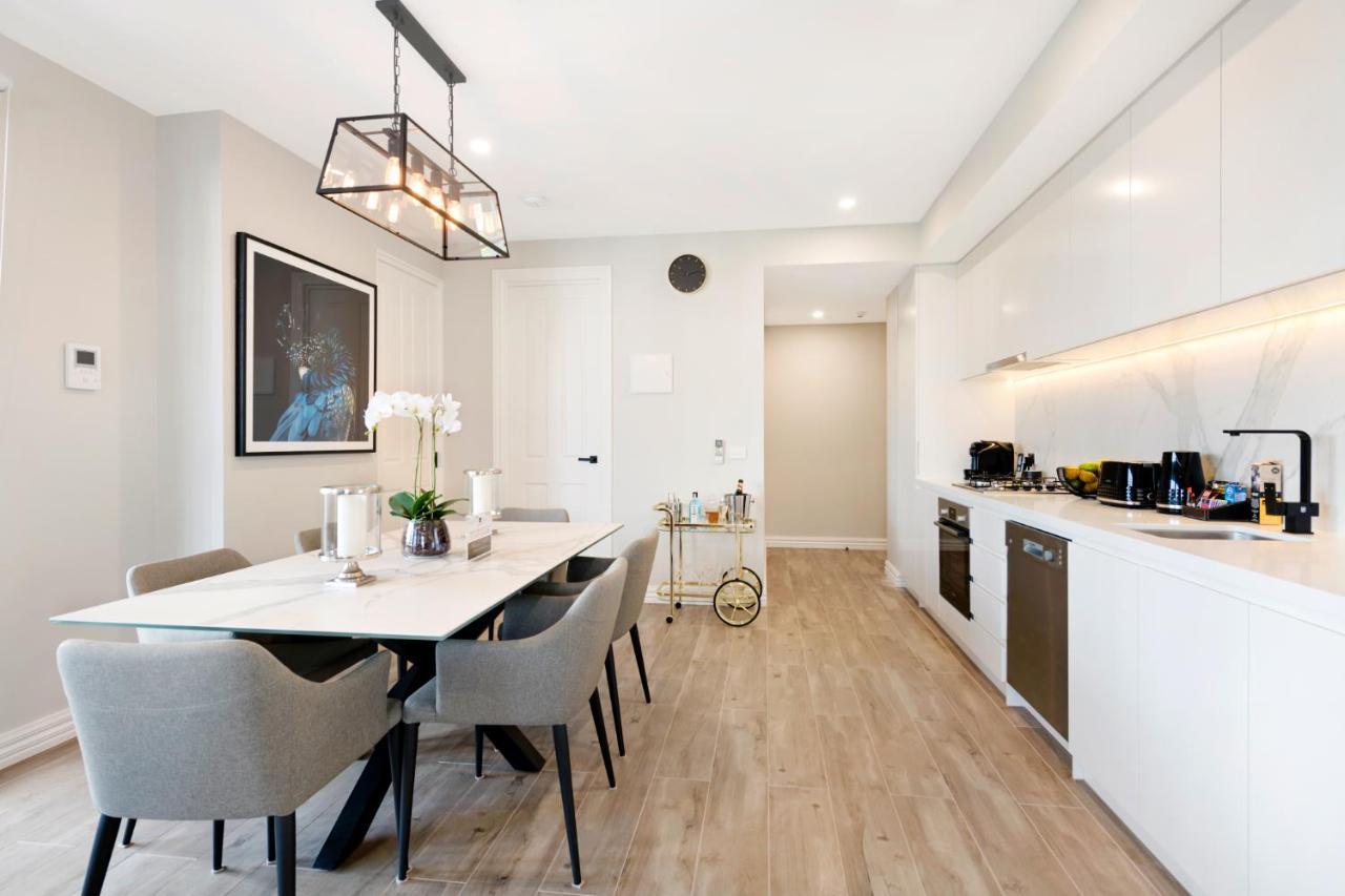 Manhattan - Glen Iris Melbourne