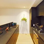 Skyline Serviced Apartments Melbourne Central Best Location,Open Balcony&Parking