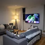 Gordon Place 35