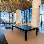 Cozy Melbourne In Premier Tower