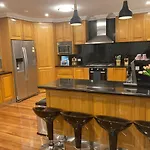 Style/Comfort/Spacious 4 Bedroom House Plus Study