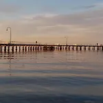 Beautiful Apartment 100Mts Near The Beach In Port Melbourne