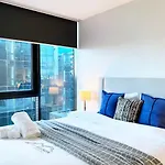 Amazing 2 Bedroom Apartment With Great Views