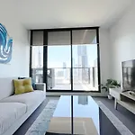 Amazing 2 Bedroom Apartment With Great Views