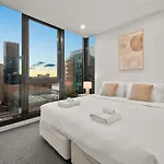 Exclusive Stays - Southbank Grand