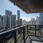 Spacious 2 -Bedrs Apt With Free Parking