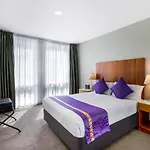 Park Regis Griffin Suites