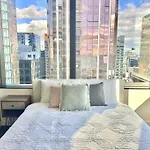 Stunning 2-Bed Apartment With Panoramic Cbd Views
