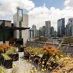 Hv.Hotel Apartment At South Melbourne Market