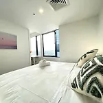 Rest Alexander Lombard Tower Collection