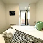 Readyset Apartment At Charman