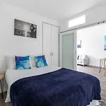 Beautiful 2Br Apt With Balcony Pool And Gym