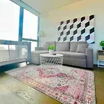 Stunning View 2Br Apt In Southbank Near Crown W Parking