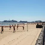 Albert Park - Beachfront Bliss