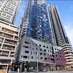 Southern Cross Skyline Free Tram Zone Close To All