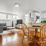 Bright And Modern Space With A Balcony And Parking