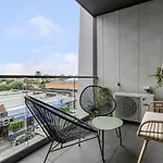 The Urban Sanctuary - Enviable Lifestyle On Lygon