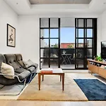 Mid-Century Modern Hideaway