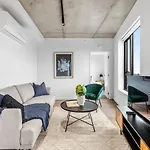Stunning Stature Southbank 1 Bed