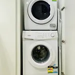 Mega Style Apartments Victoria One