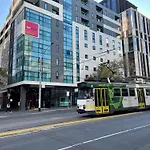 Essence Hotel Carlton