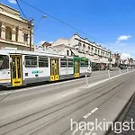 Heavenly Chic Apartment & Only 30M To Bridge Road 01578