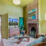 Colourful & Charming 2-Bed Fitzroy Heritage Home