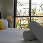 Cosmopolitan Hotel And Apartments