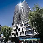 A Comfy 2Br Apt Near To Melbourne Central