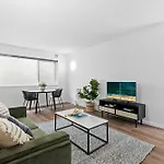 Comfy 1-Bed Unit With Balcony And Parking