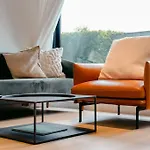 Luxurious Elsternwick Apt Living With Parking