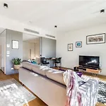 Premium Executive Apt In The Heart Of Fitzroy