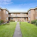 Homey 1 Bdrm Thornbury Apt Near Restaurants+Shops